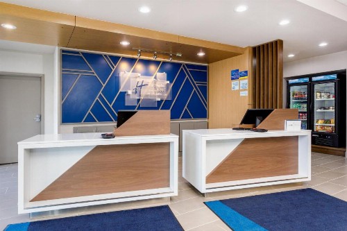 Tampa Airport Inn - image 38