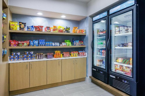 Tampa Airport Inn - image 5