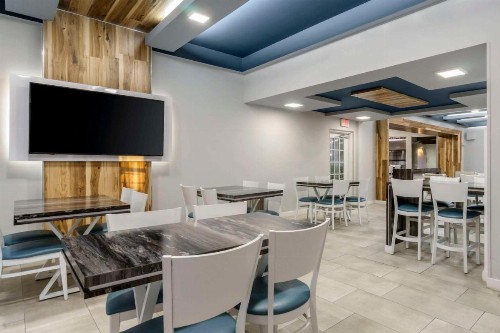 Quality Inn & Suites Tampa - Brandon Near Casino - image 25