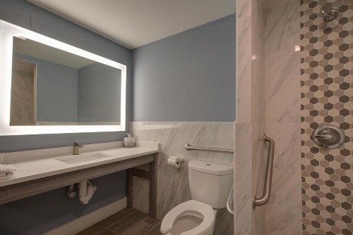 Quality Inn & Suites Tampa - Brandon Near Casino - image 47