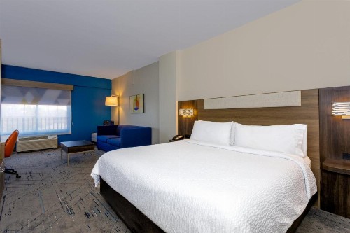 Holiday Inn Express Tampa North Telecom Park an IHG Hotel - image 20