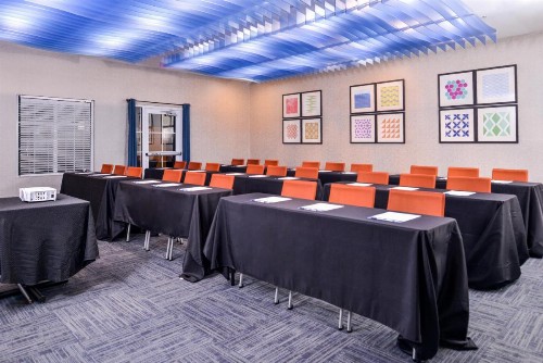 Holiday Inn Express Tampa North Telecom Park an IHG Hotel - image 24
