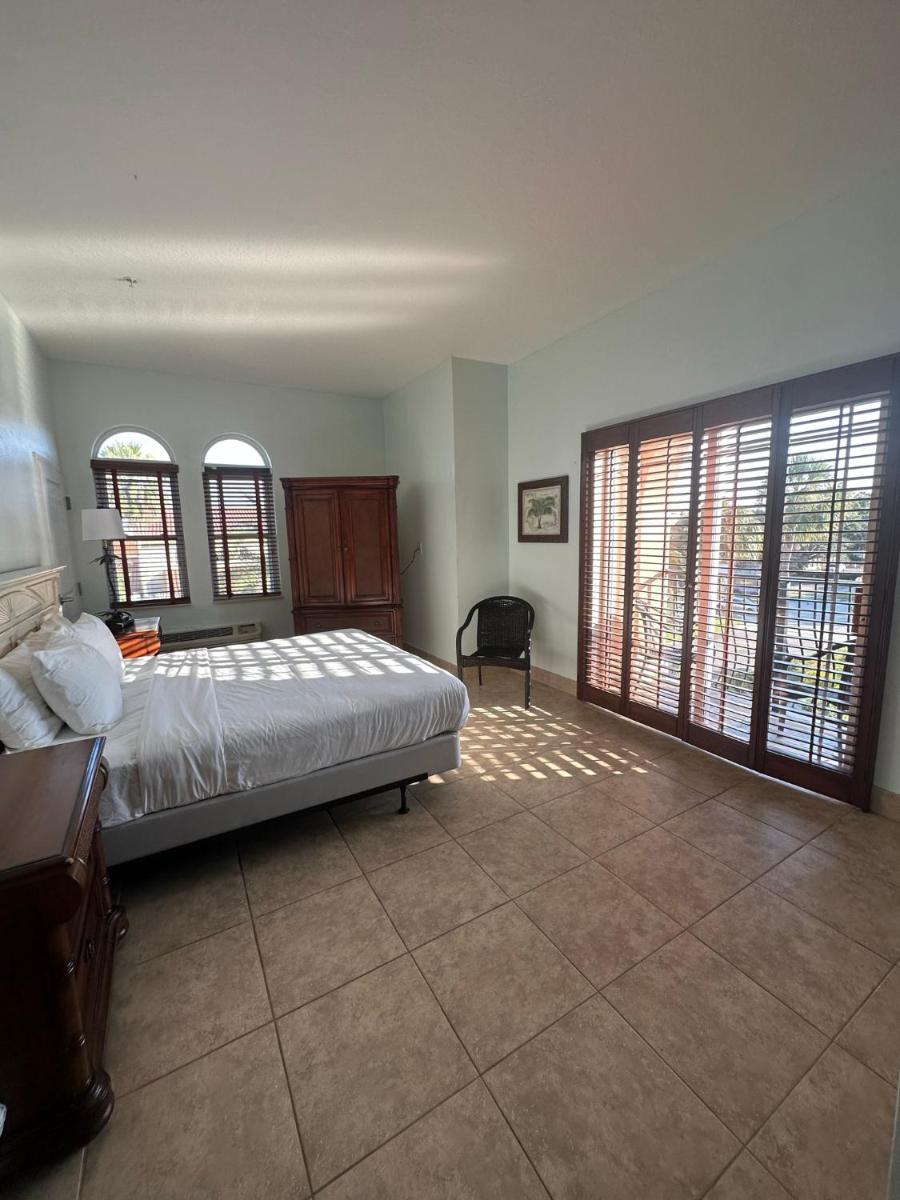 Tahitian Inn Boutique Hotel Tampa - image 4
