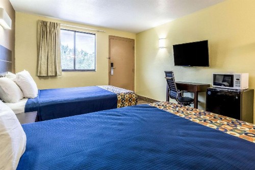 Rodeway Inn Tampa Fairgrounds-Casino - image 12