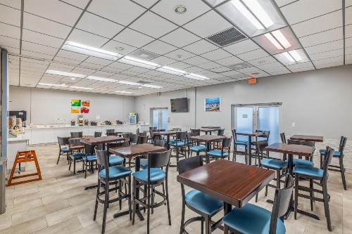 Clarion Inn and Conference Center Tampa-Brandon - image 28
