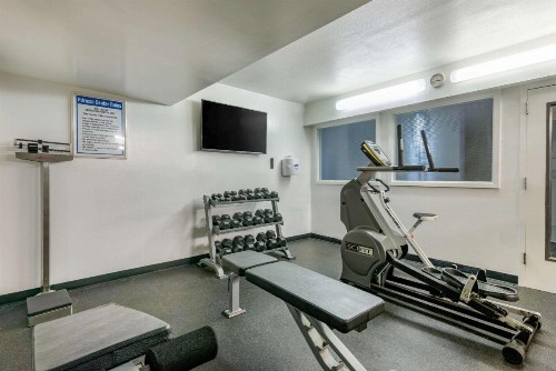 Clarion Inn and Conference Center Tampa-Brandon - image 9