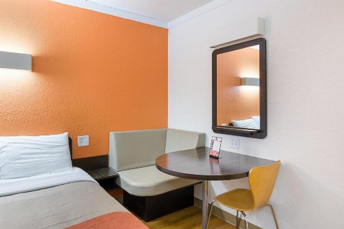 Motel 6-Tampa FL - Fairgrounds - image 29