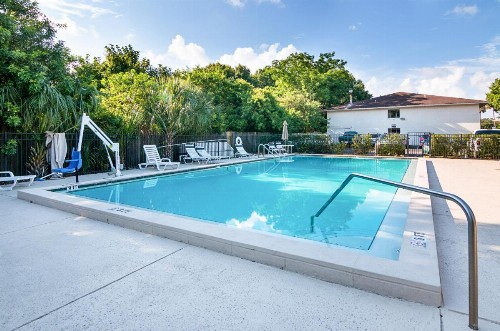 Motel 6-Tampa FL - Fairgrounds - image 9
