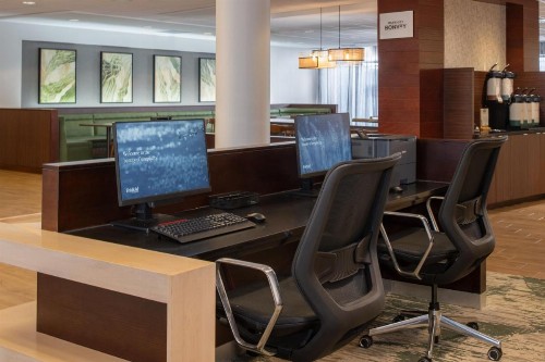 Fairfield Inn & Suites by Marriott Tampa Westshore/Airport - image 15