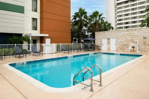 Fairfield Inn & Suites by Marriott Tampa Westshore/Airport - image 17