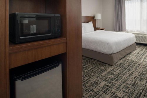 Fairfield Inn & Suites by Marriott Tampa Westshore/Airport - image 20