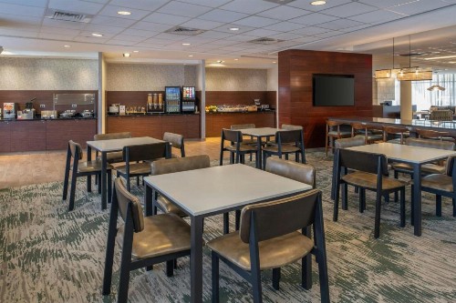 Fairfield Inn & Suites by Marriott Tampa Westshore/Airport - image 50