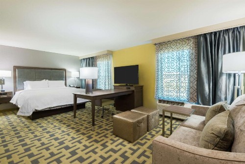 Hampton Inn & Suites Tampa Airport Avion Park Westshore - image 12