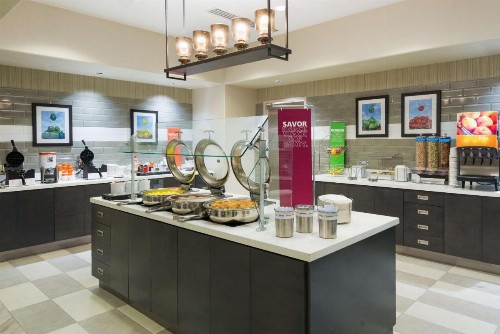 Hampton Inn & Suites Tampa Airport Avion Park Westshore - image 6