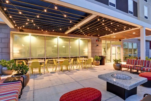 Home2 Suites By Hilton Tampa USF Near Busch Gardens - image 23