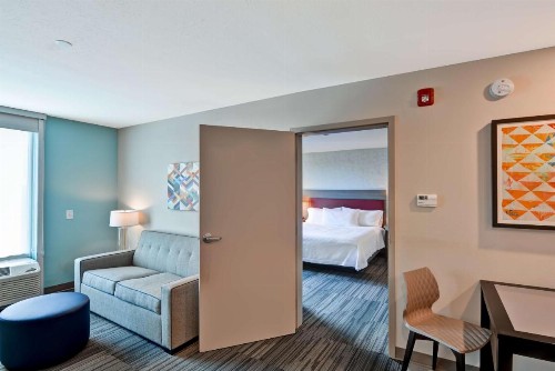 Home2 Suites By Hilton Tampa USF Near Busch Gardens - image 28