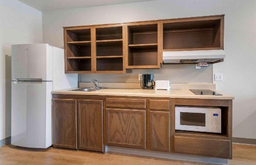 WoodSpring Suites Tampa Brandon - image 31