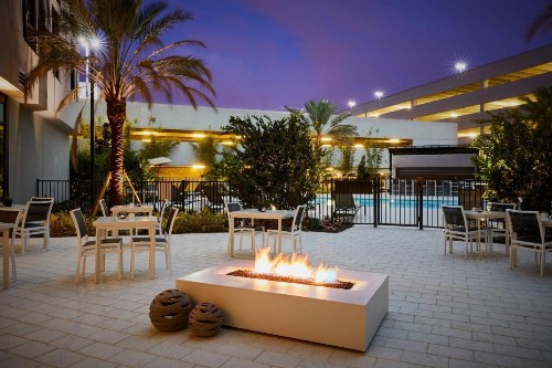 AC Hotel by Marriott Tampa Airport - image 38