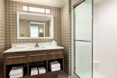 Home2 Suites By Hilton Brandon Tampa - image 9