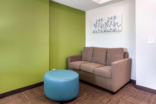 Sleep Inn & Suites Tampa South - image 30