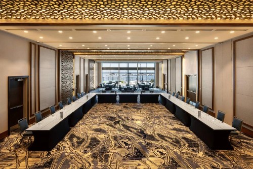 The CURRENT Hotel Autograph Collection - image 6