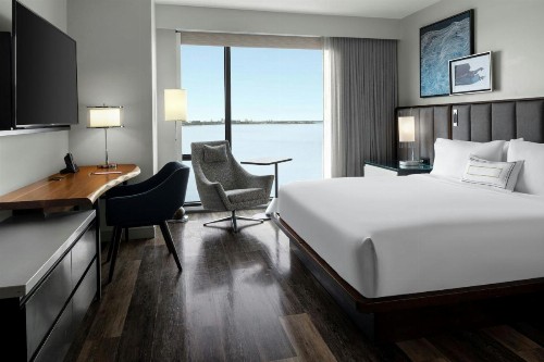 The CURRENT Hotel Autograph Collection - image 9
