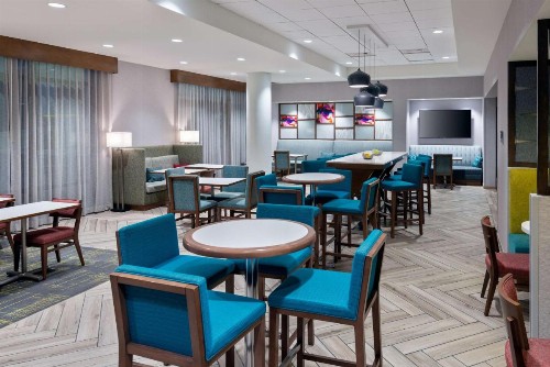 Hampton Inn Tampa Downtown Channel District - image 13