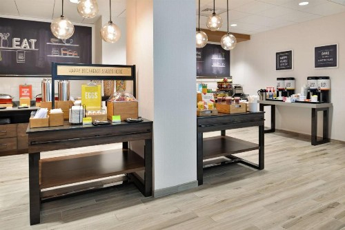 Hampton Inn Tampa Downtown Channel District - image 18