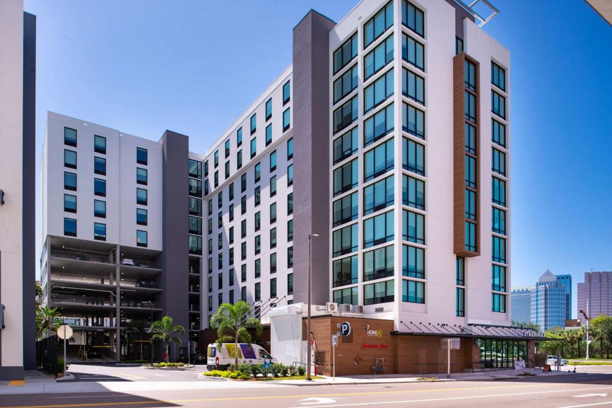 Hampton Inn Tampa Downtown Channel District - image 3