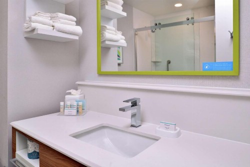 Hampton Inn Tampa Downtown Channel District - image 40