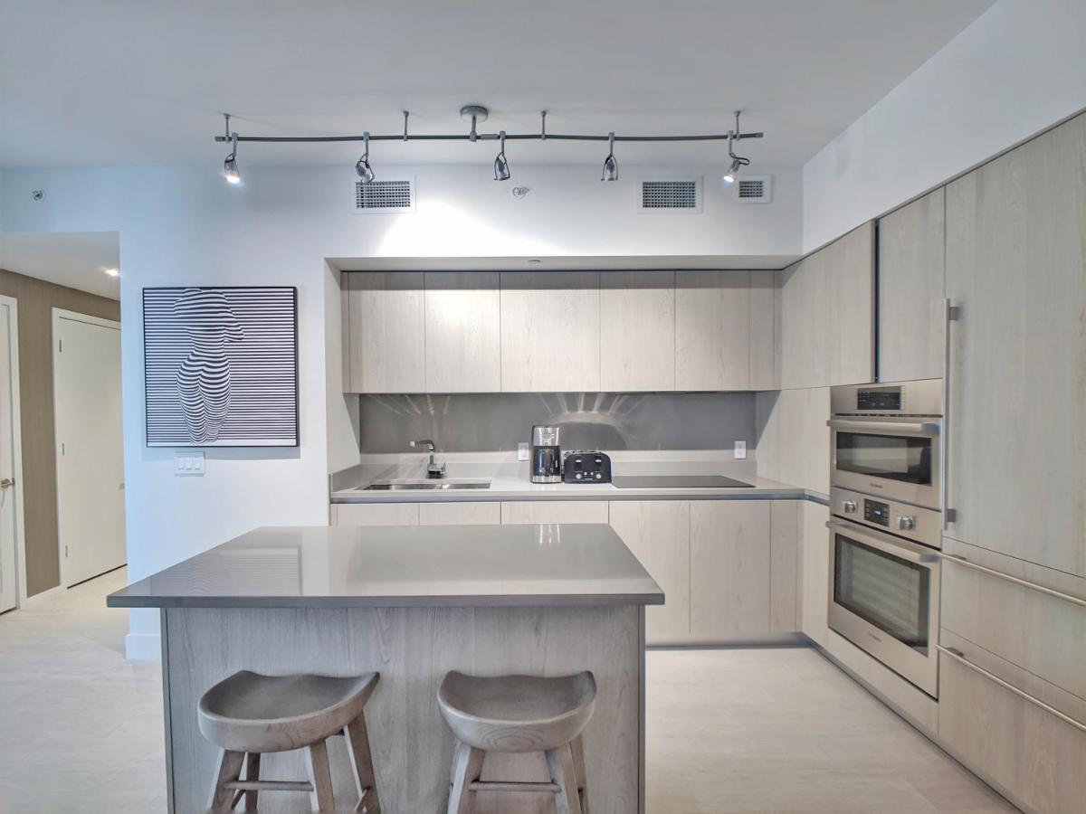 Hollywood Beach House - image 6