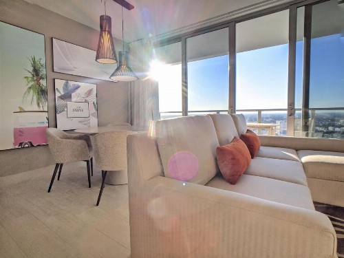 Hollywood Beach House - image 9