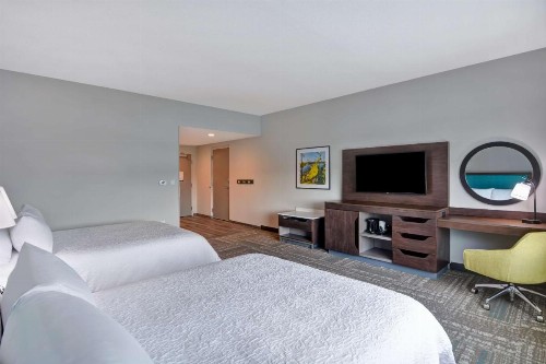 Hampton Inn & Suites Tampa Riverview - image 41