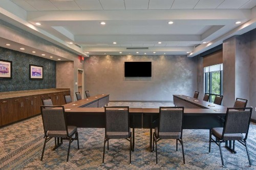 Hampton Inn & Suites Tampa Riverview - image 43