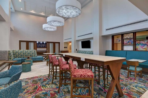 Hampton Inn & Suites Tampa Riverview - image 8