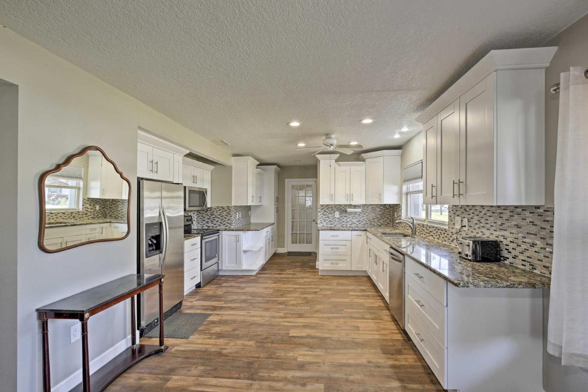 Waterfront Home with Pool and Dock Walk to Hard Rock! - image 5
