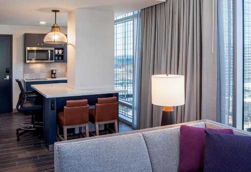 Hyatt House Tampa Downtown - image 18