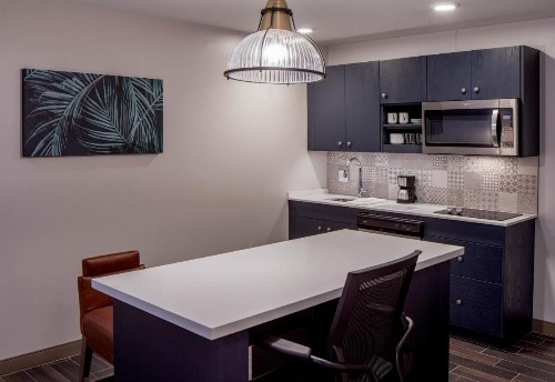 Hyatt House Tampa Downtown - image 21