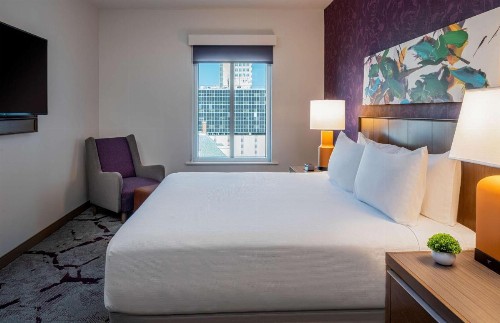 Hyatt House Tampa Downtown - image 40