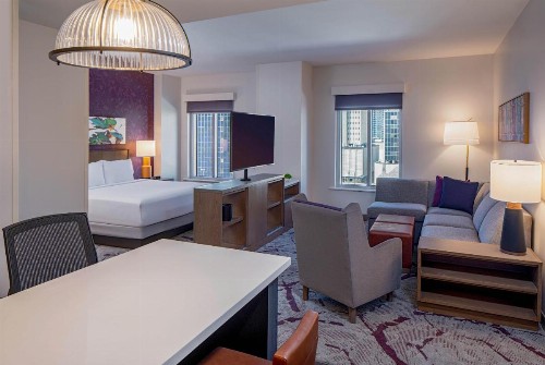 Hyatt House Tampa Downtown - image 6