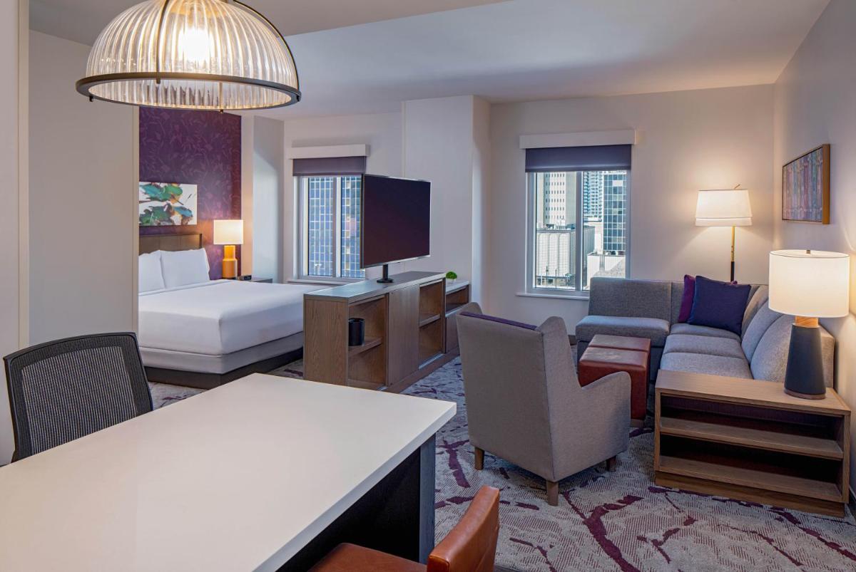 Hyatt House Tampa Downtown - image 6