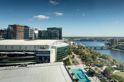 JW Marriott Tampa Water Street - image 12