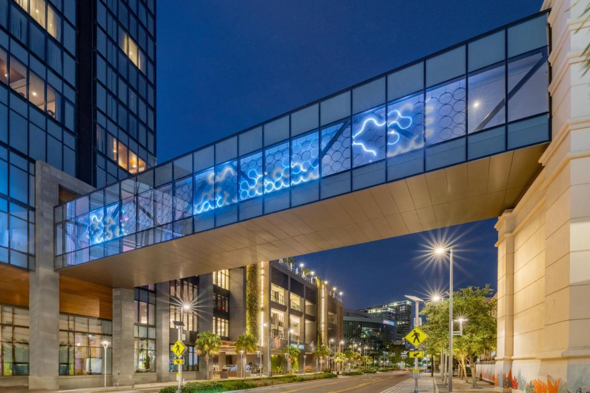 JW Marriott Tampa Water Street - image 6