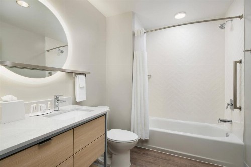 TownePlace Suites by Marriott Plant City - image 20