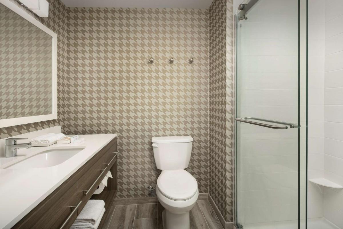 Home2 Suites By Hilton Tampa Westshore Airport Fl - image 2