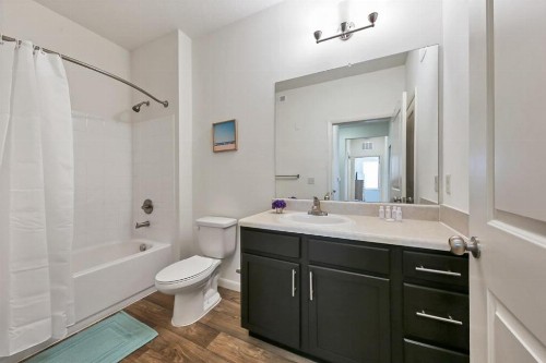 Viagem Bright & Relaxing 2BR with Pool & Gym - image 5