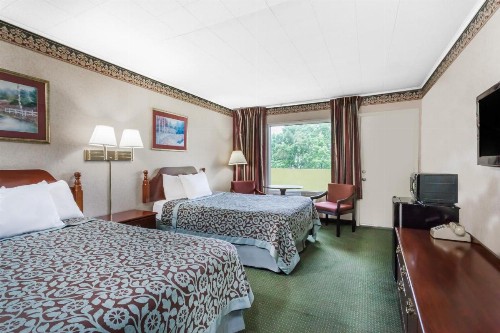 Days Inn by Wyndham Tannersville - image 11