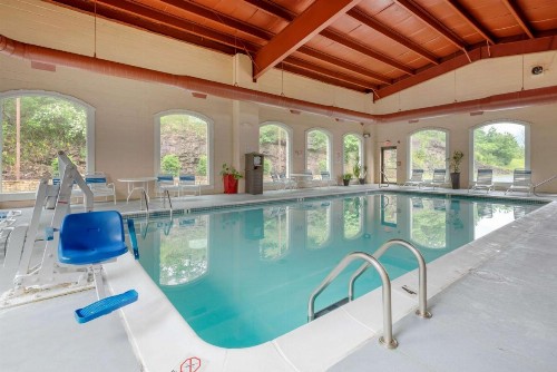 BEST WESTERN PLUS Poconos - image 17