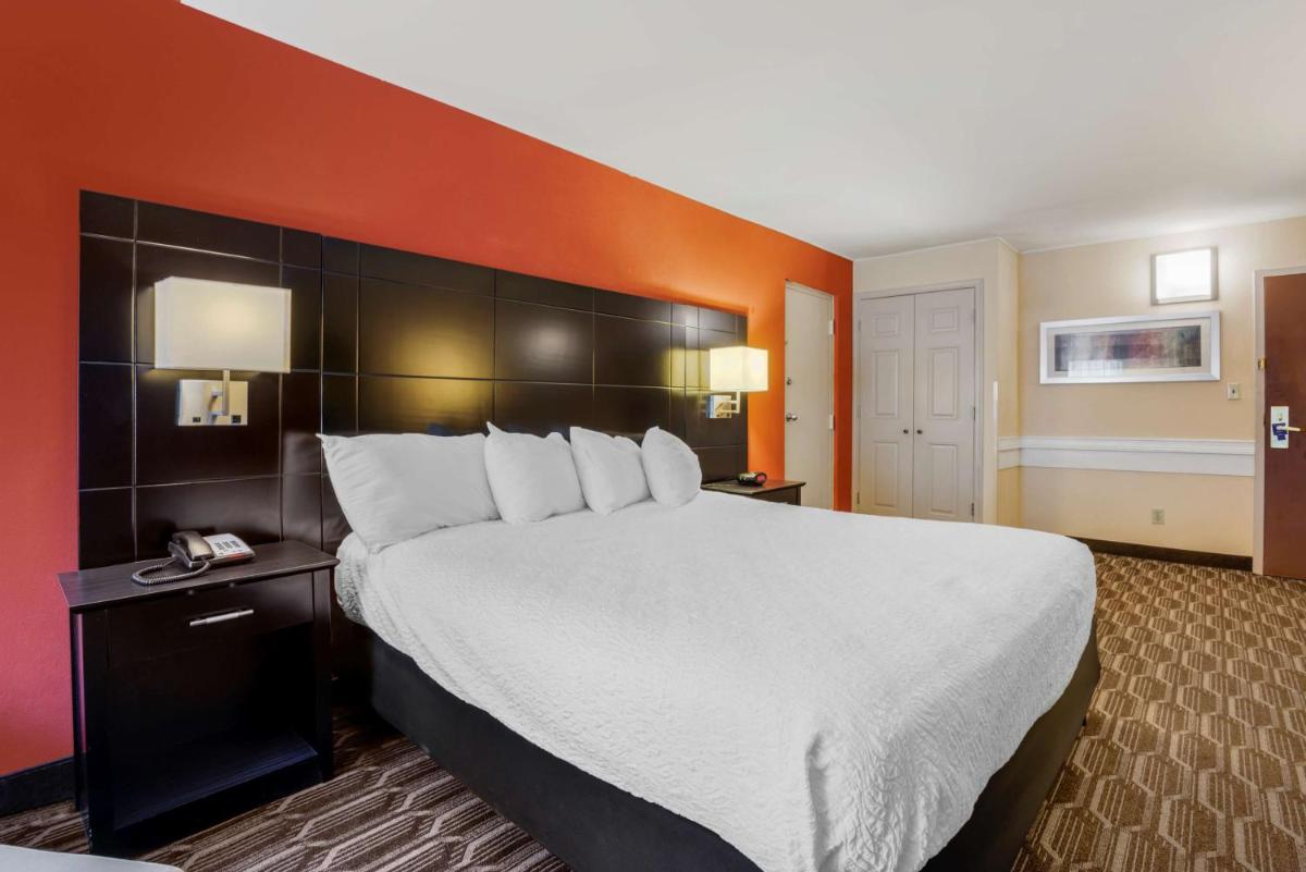 BEST WESTERN PLUS Poconos - image 3