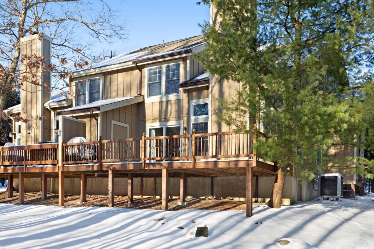Northridge 483 - image 6